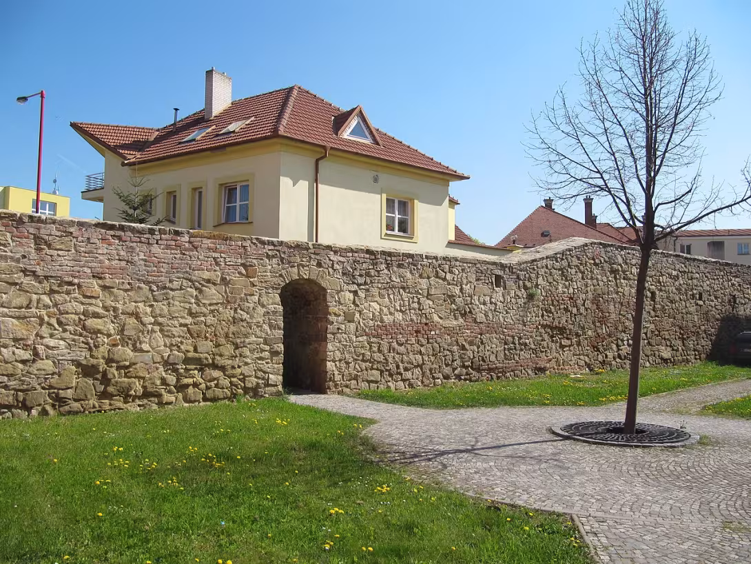 Dnešní pohled – městské opevnění v Uherském Hradišti