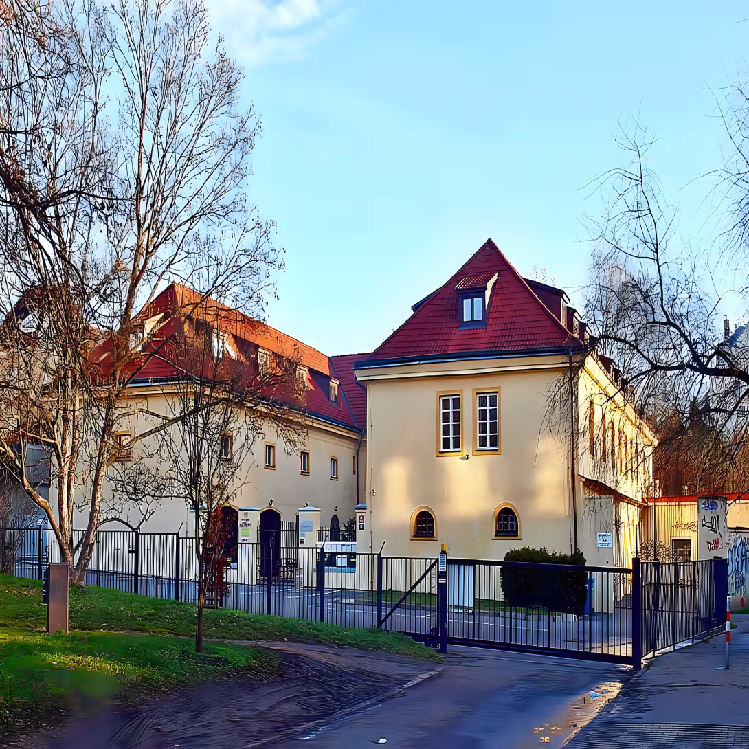 Bečvářův dvůr