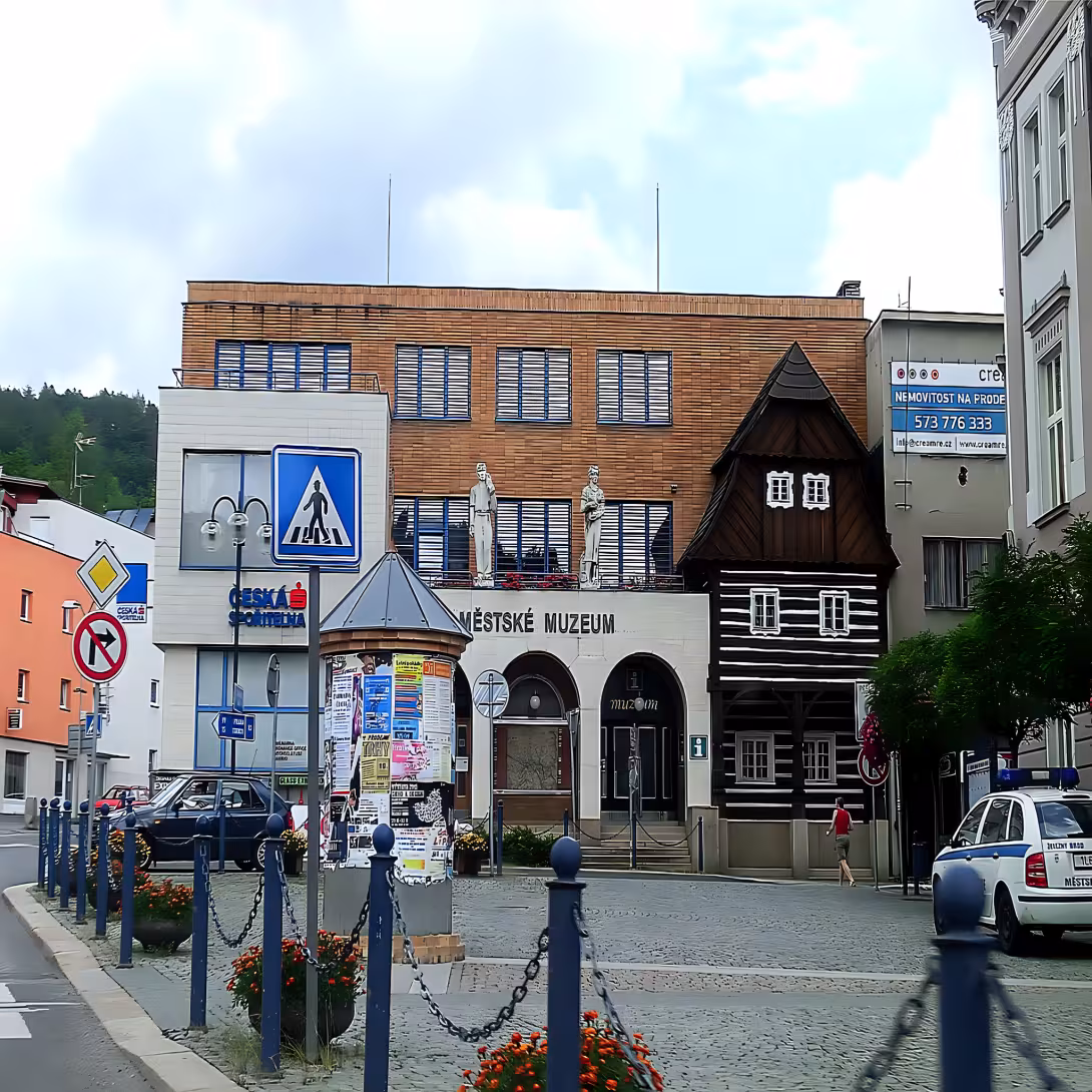 Budova spořitelny a muzea,  Železný Brod
