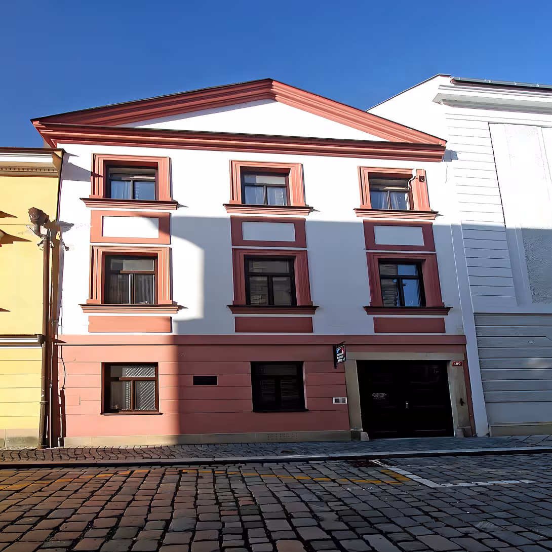 Dlouhá 11