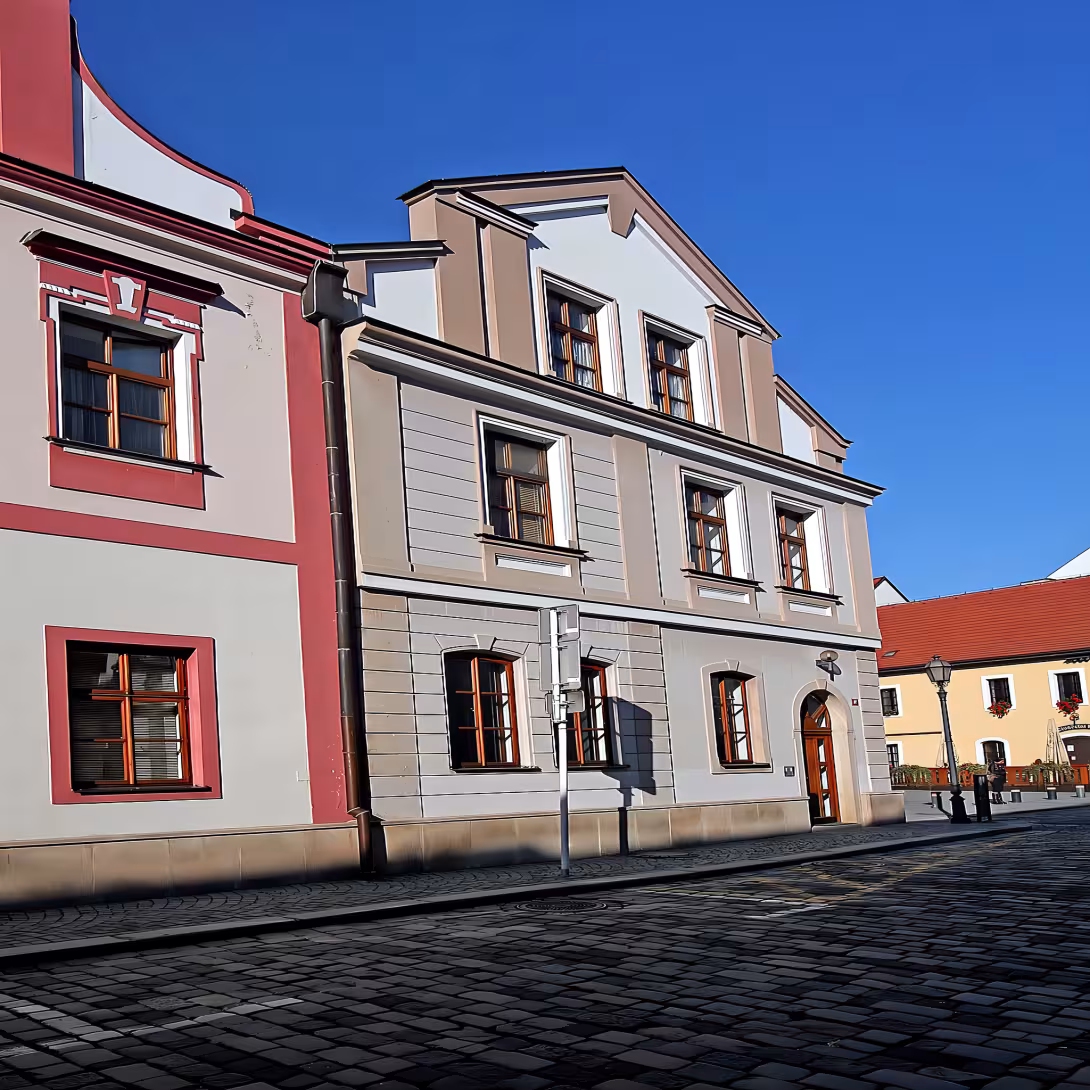 Dlouhá 5