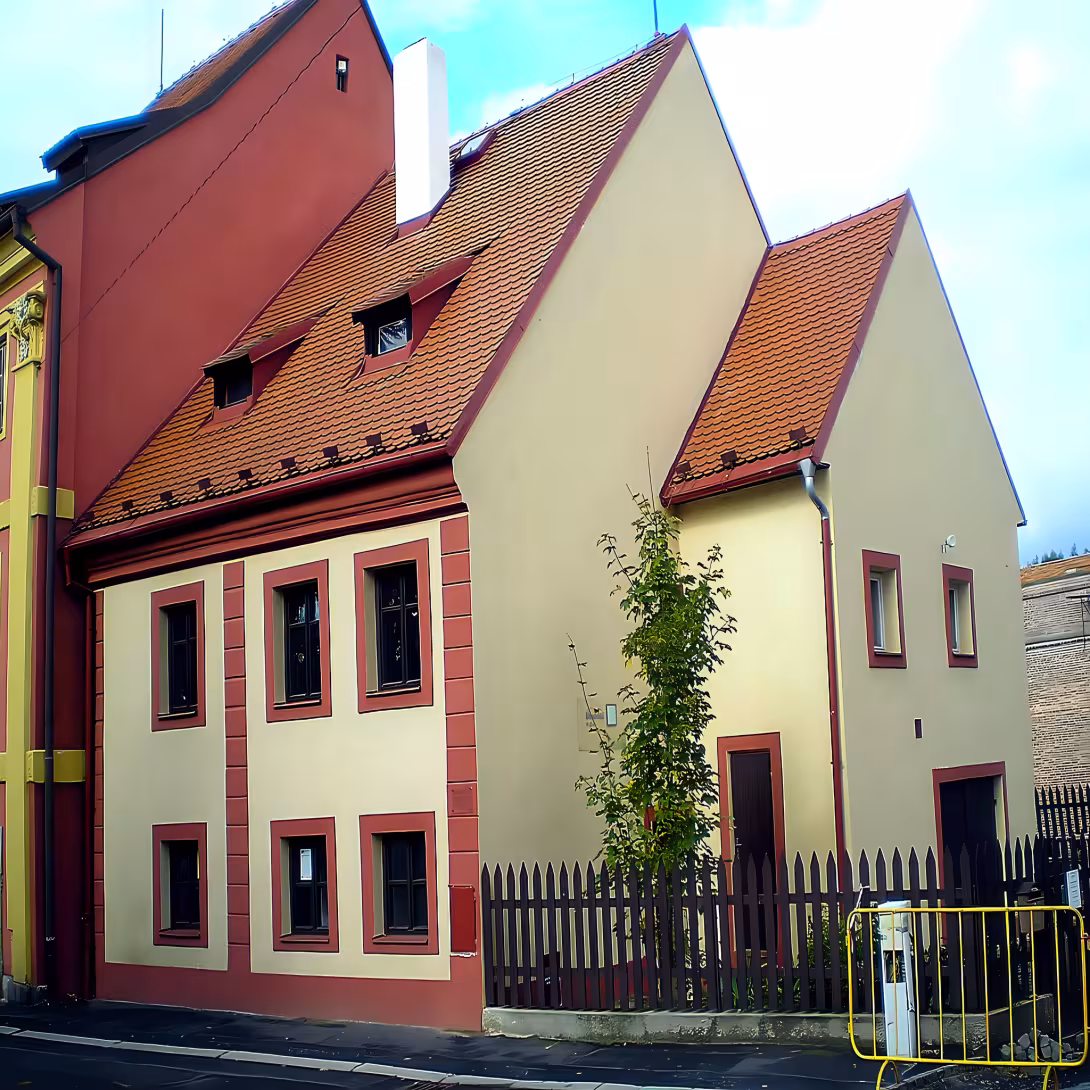 Dobrovského 19