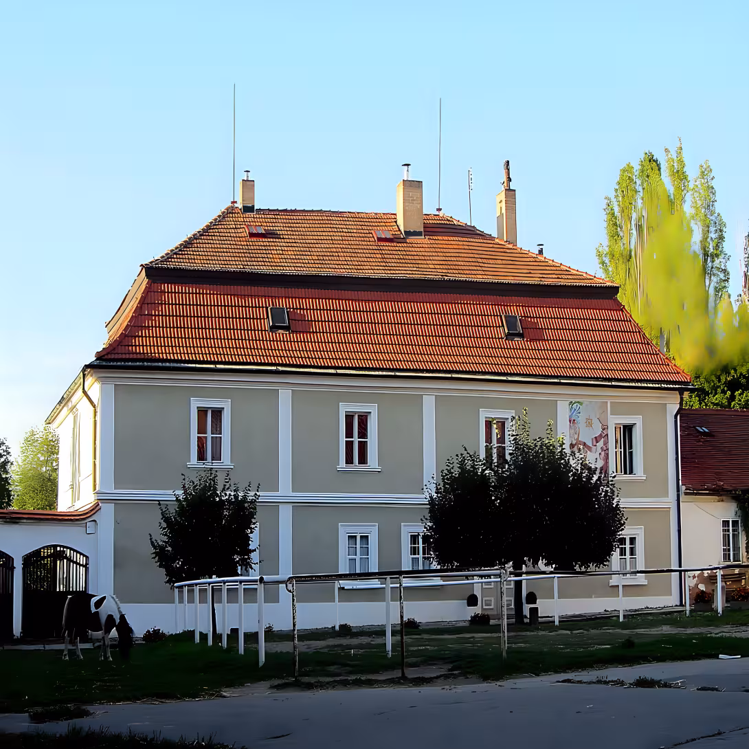 Dvůr Bulovka