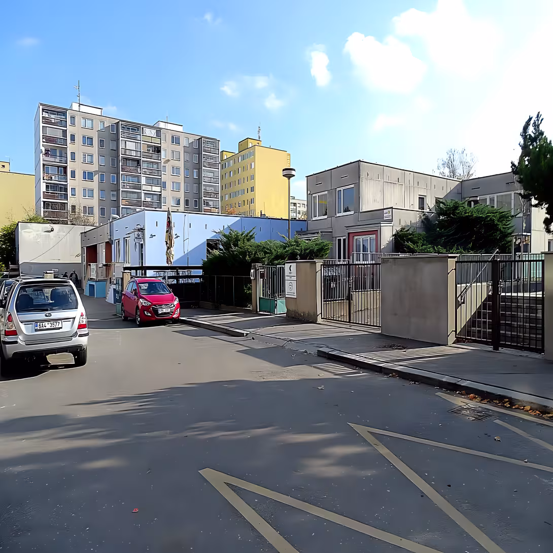 Pražská vysoká škola psychosociálních studií