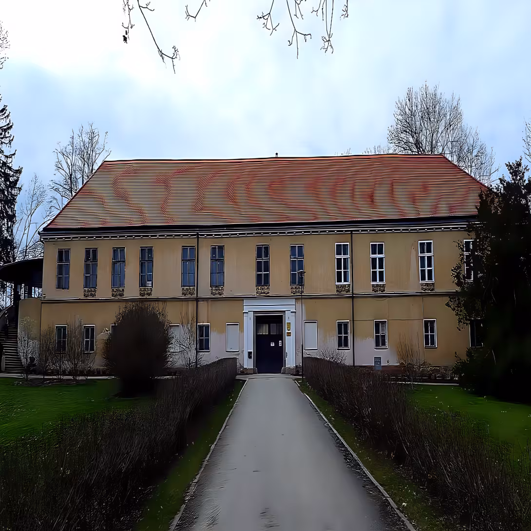 Zámek Miroslavské Knínice