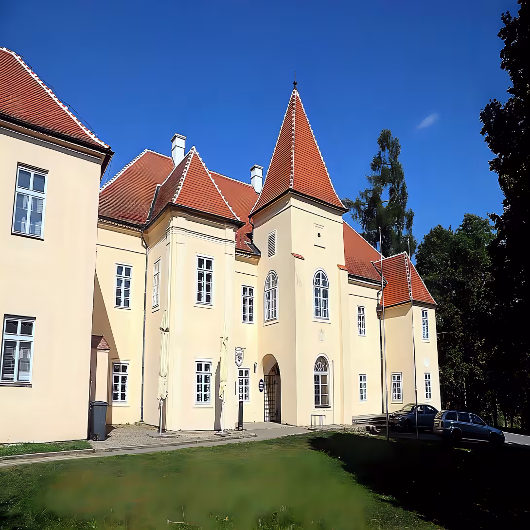 zámek Kněžice (Kněžice)