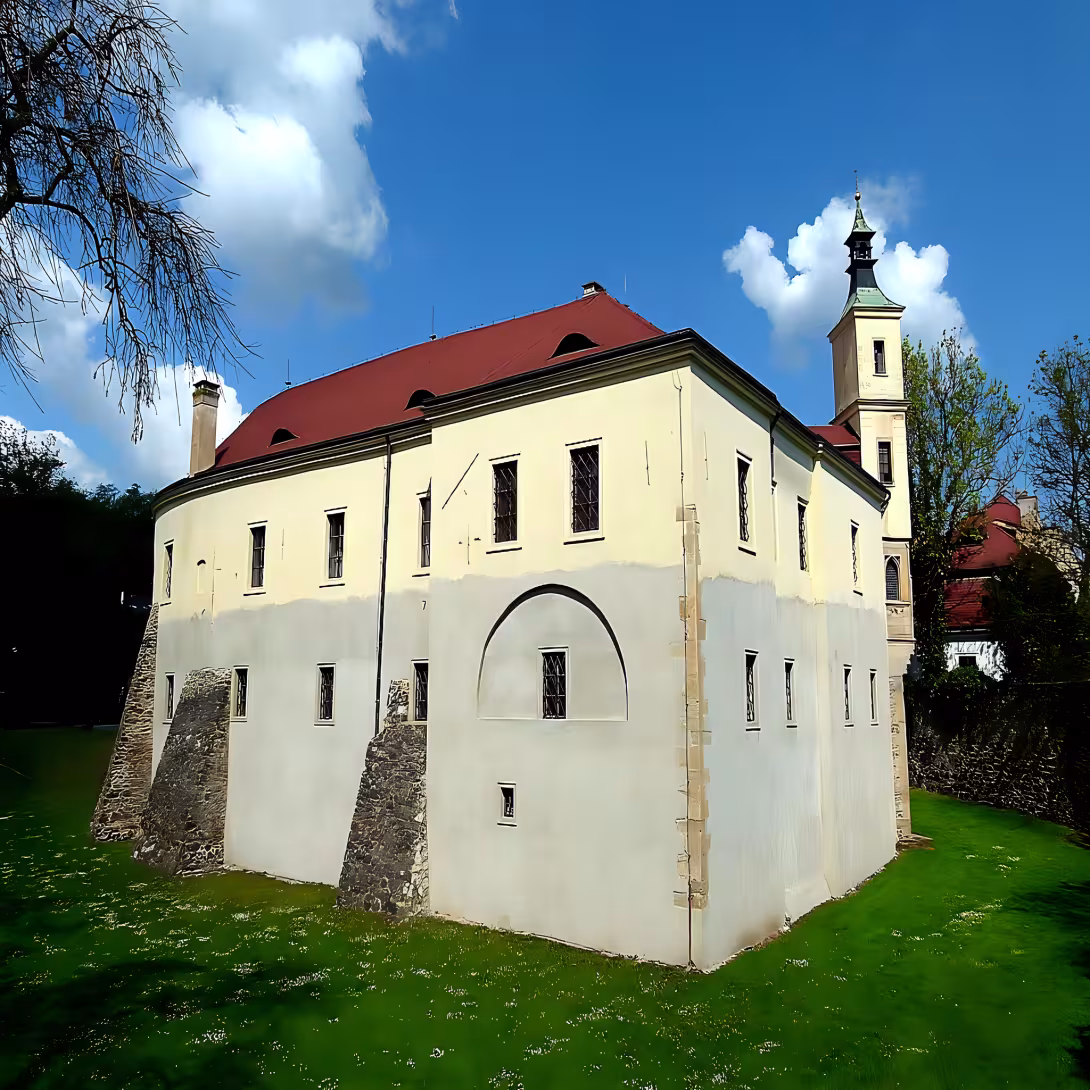 zámek Roztoky