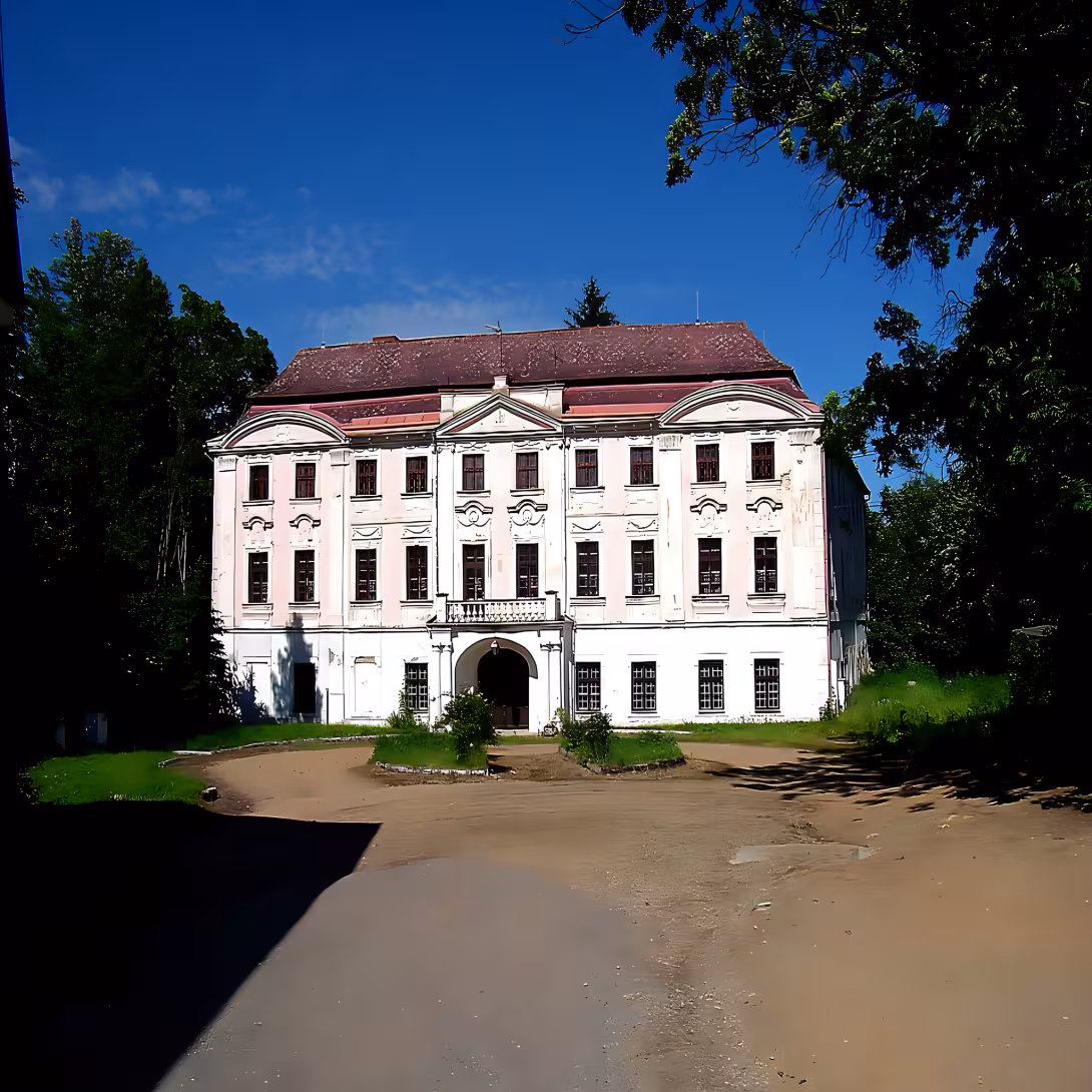 zámek Zvíkovec