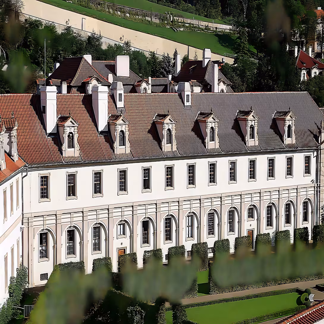 Valdštejnský palác v Praze