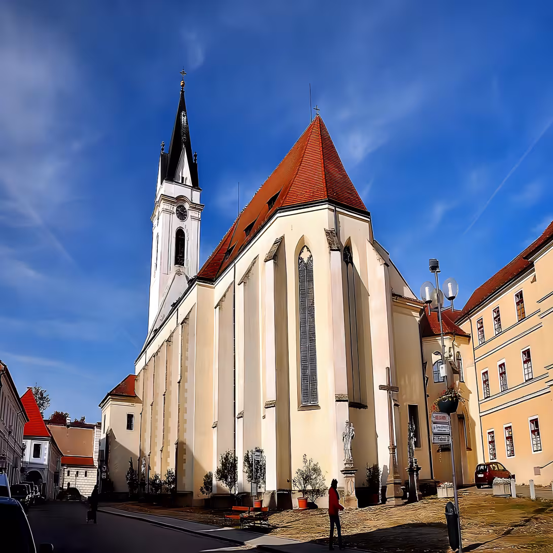 kostel svatého Jiljí a Panny Marie Královny