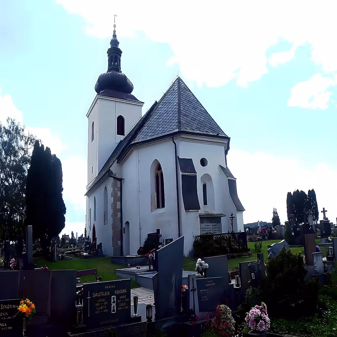 Hřbitovní kostel Nanebevzetí Panny Marie