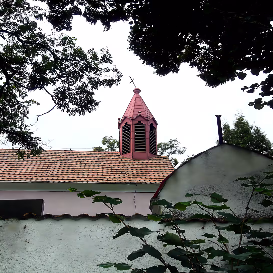 Kostel Nejsvětější Trojice (Neznašov)