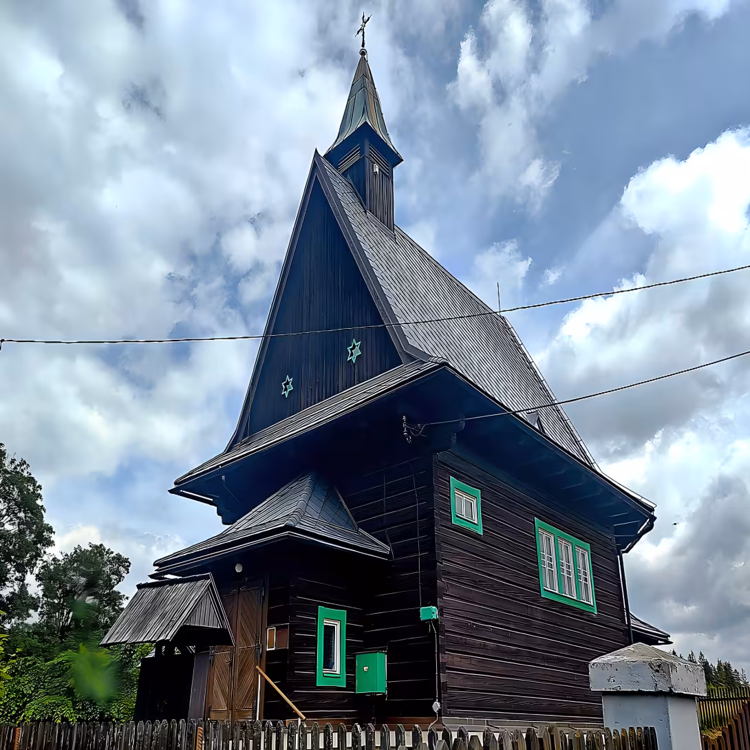 Kostel svatého Cyrila a Metoděje (Hrčava)