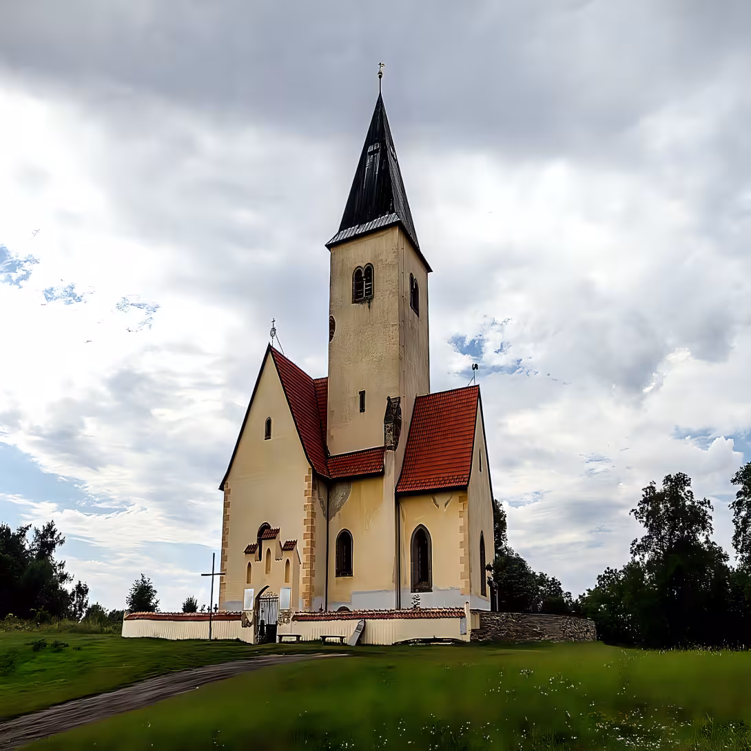 Kostel svatého Jakuba (Chvojen)