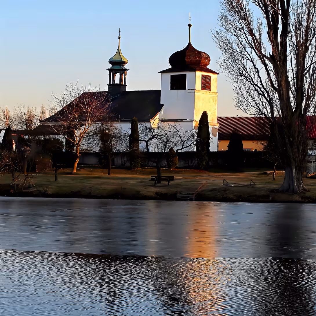 Kostel svatého Jana Evangelisty (Dlouhá Lhota)