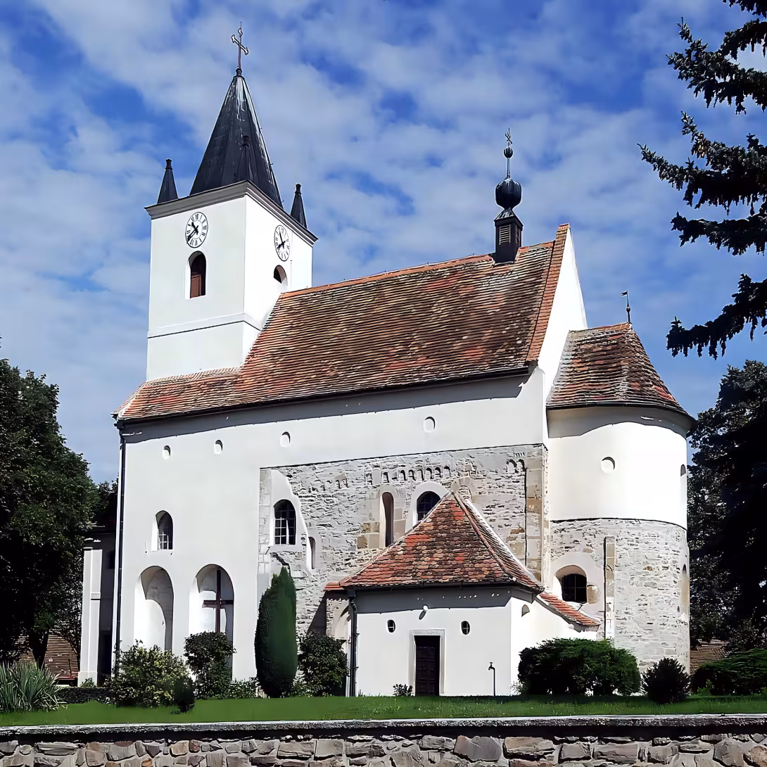 Kostel svatého Petra a Pavla (Mikulovice)
