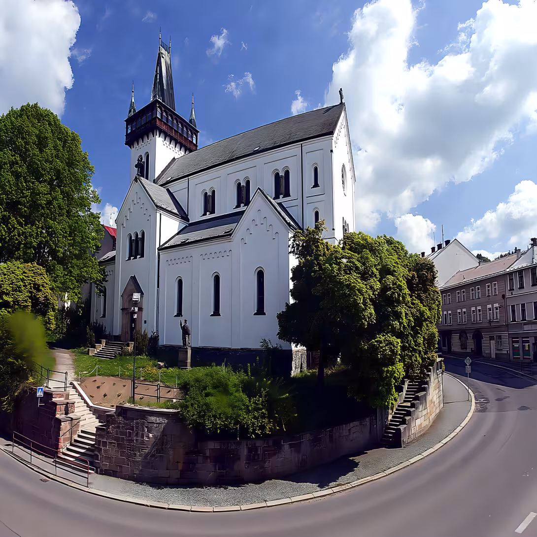 Kostel svatého Petra a Pavla (Semily)
