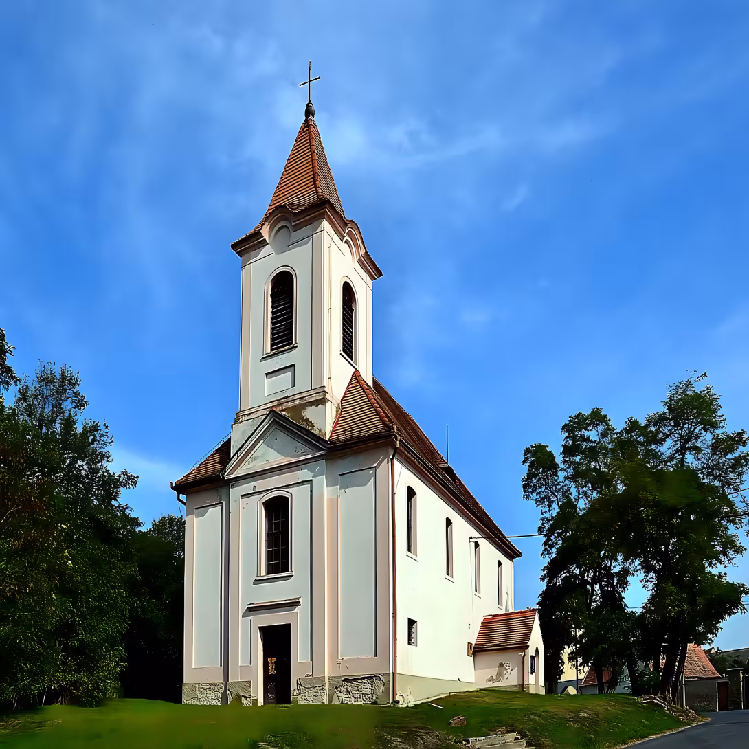 Kostel svatých Šimona a Judy (Hradiště)