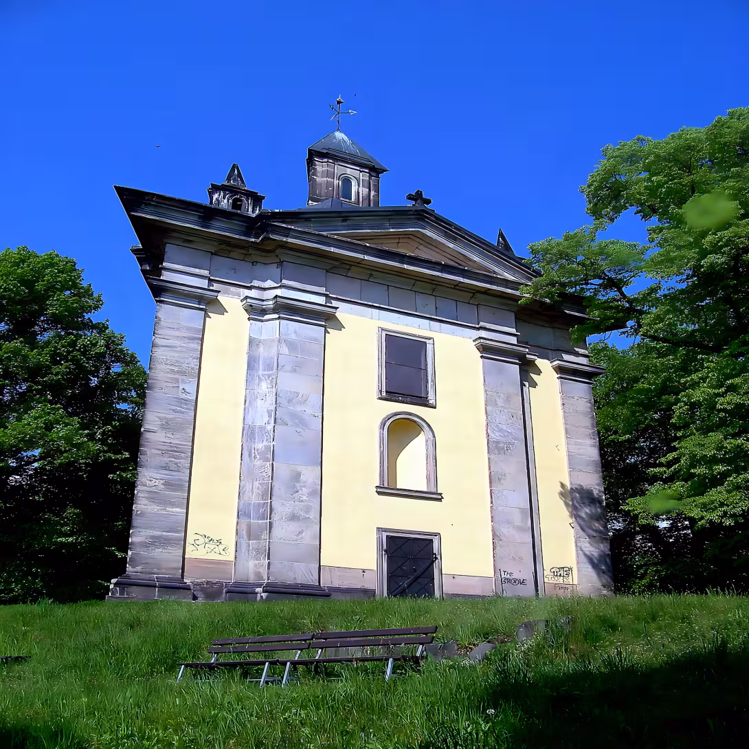 kaple Nejsvětější Trojice (Chlumec)