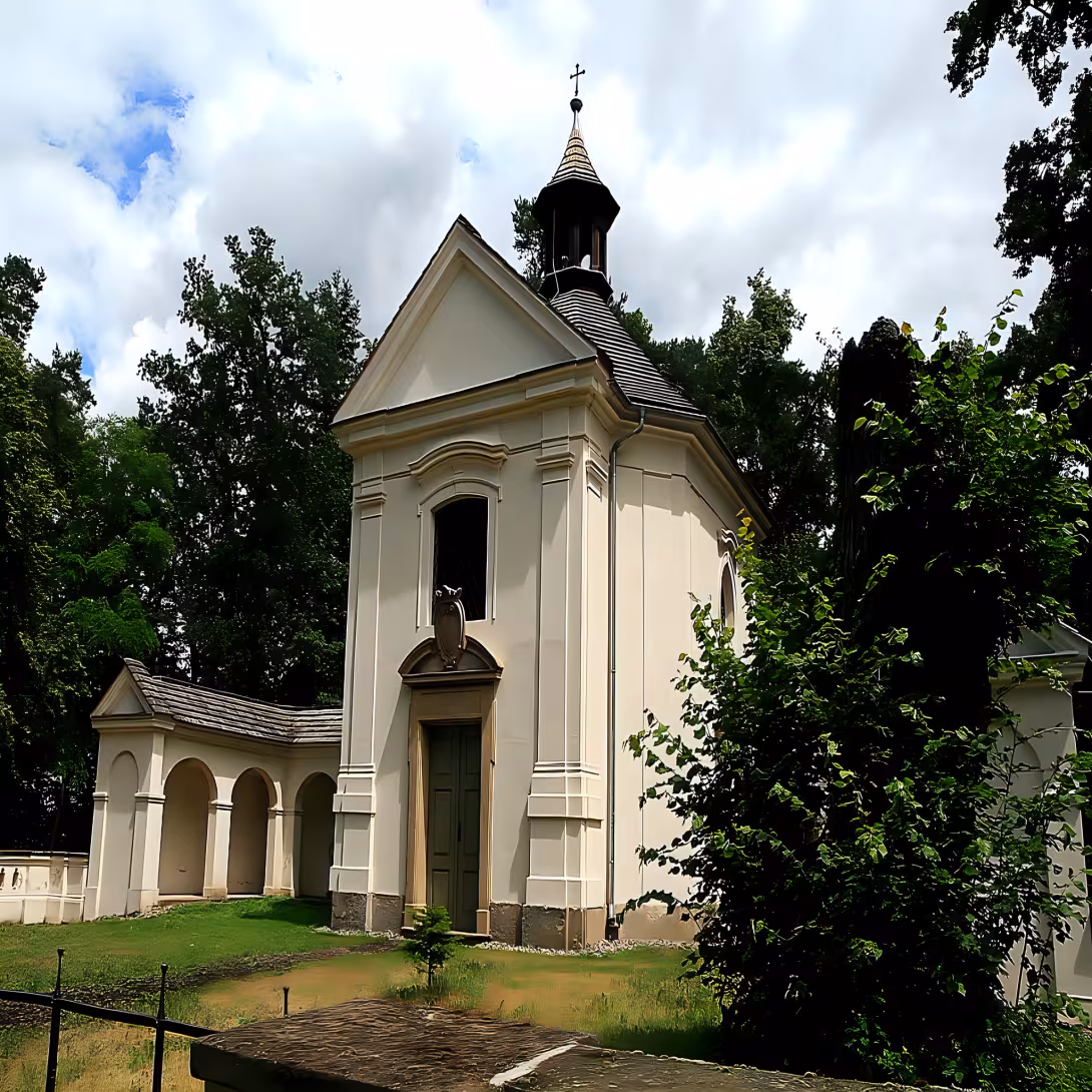 kaple svaté Rodiny (Černá Hora)