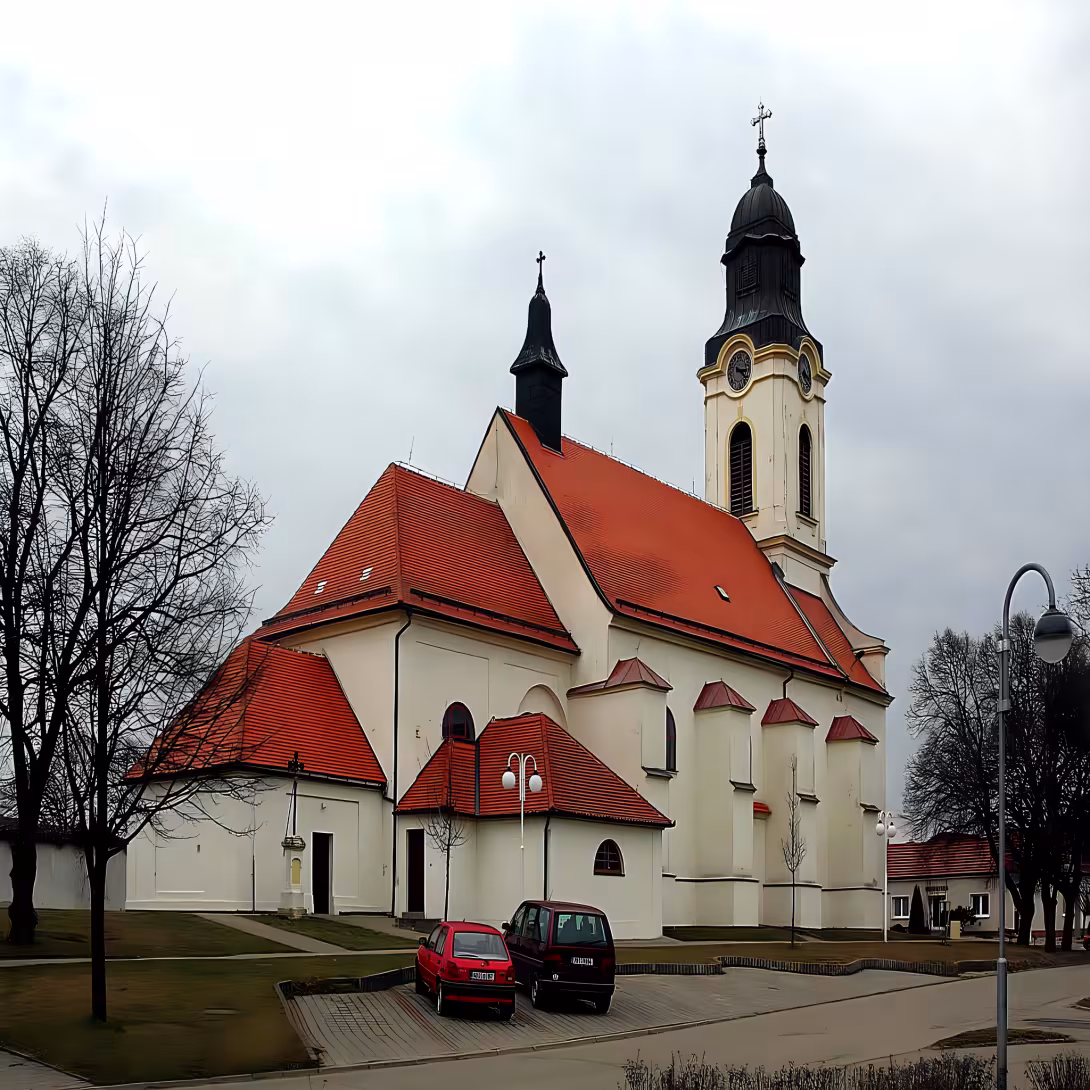kostel Nanebevzetí Panny Marie (Velké Pavlovice)