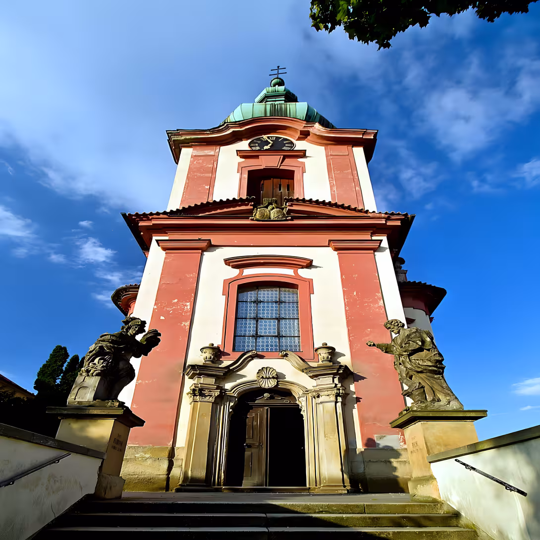 kostel Všech svatých v Uhříněvsi