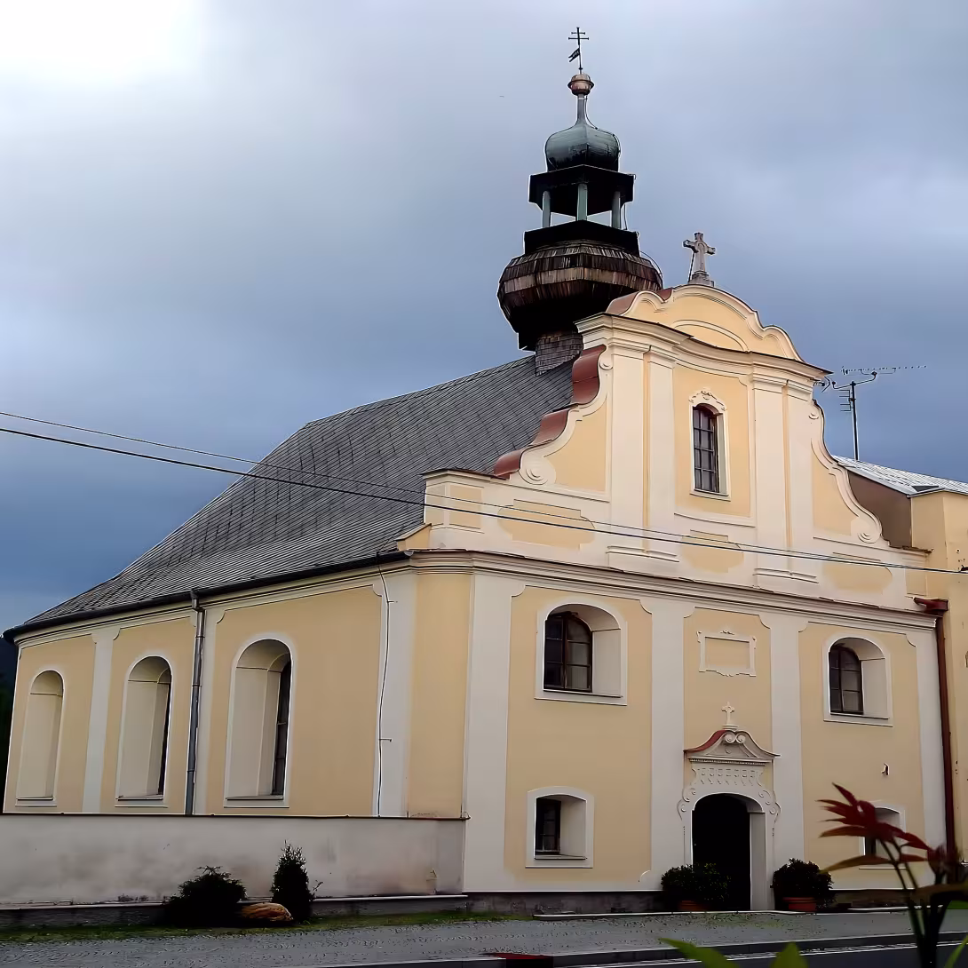 kostel svatého Kříže (Zlaté Hory)