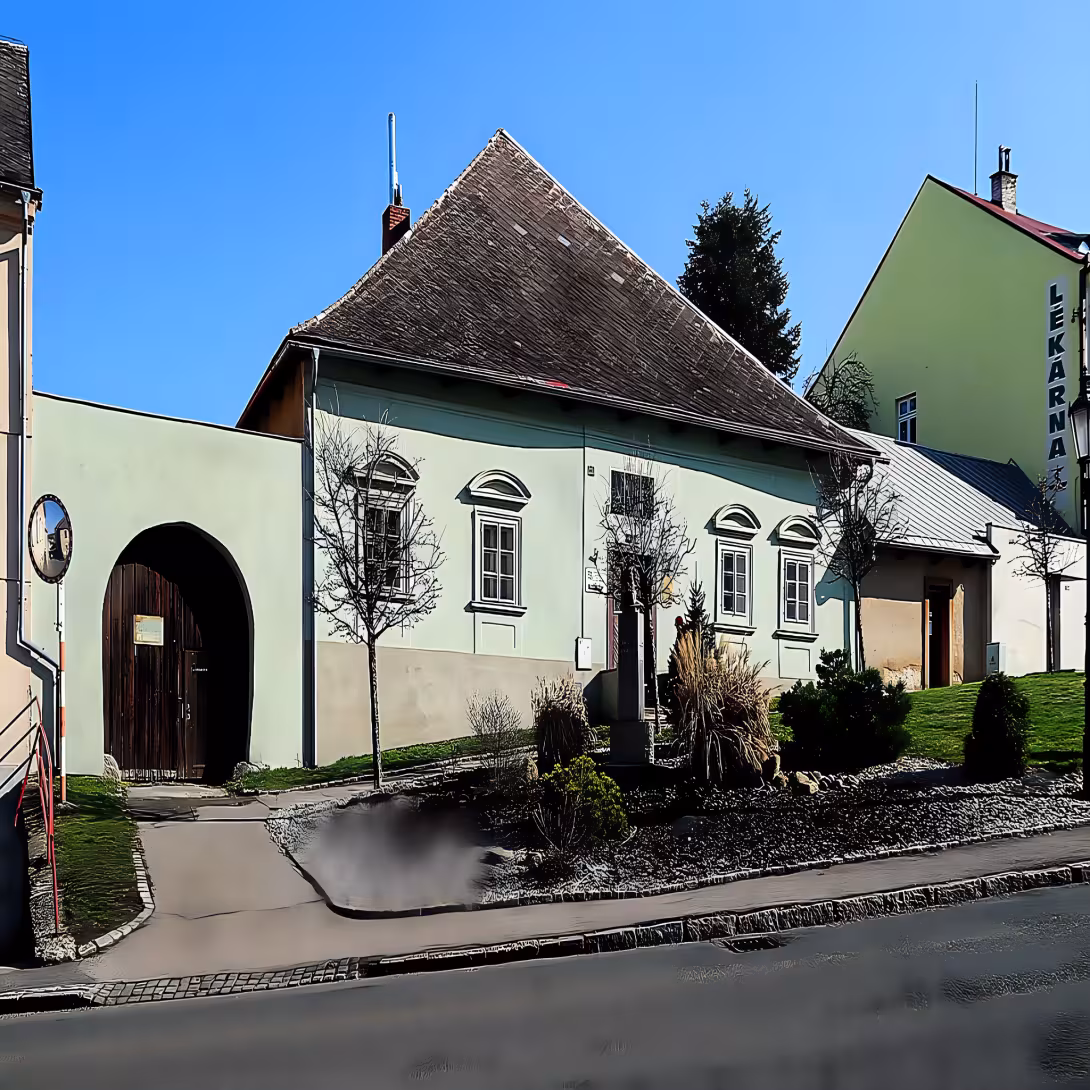 Klášter františkánský