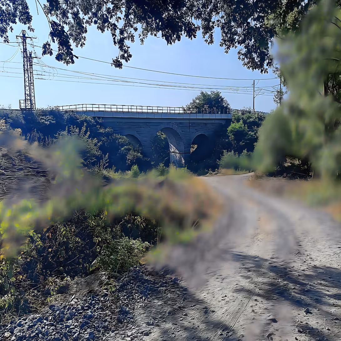 Viadukt ve Slavíči