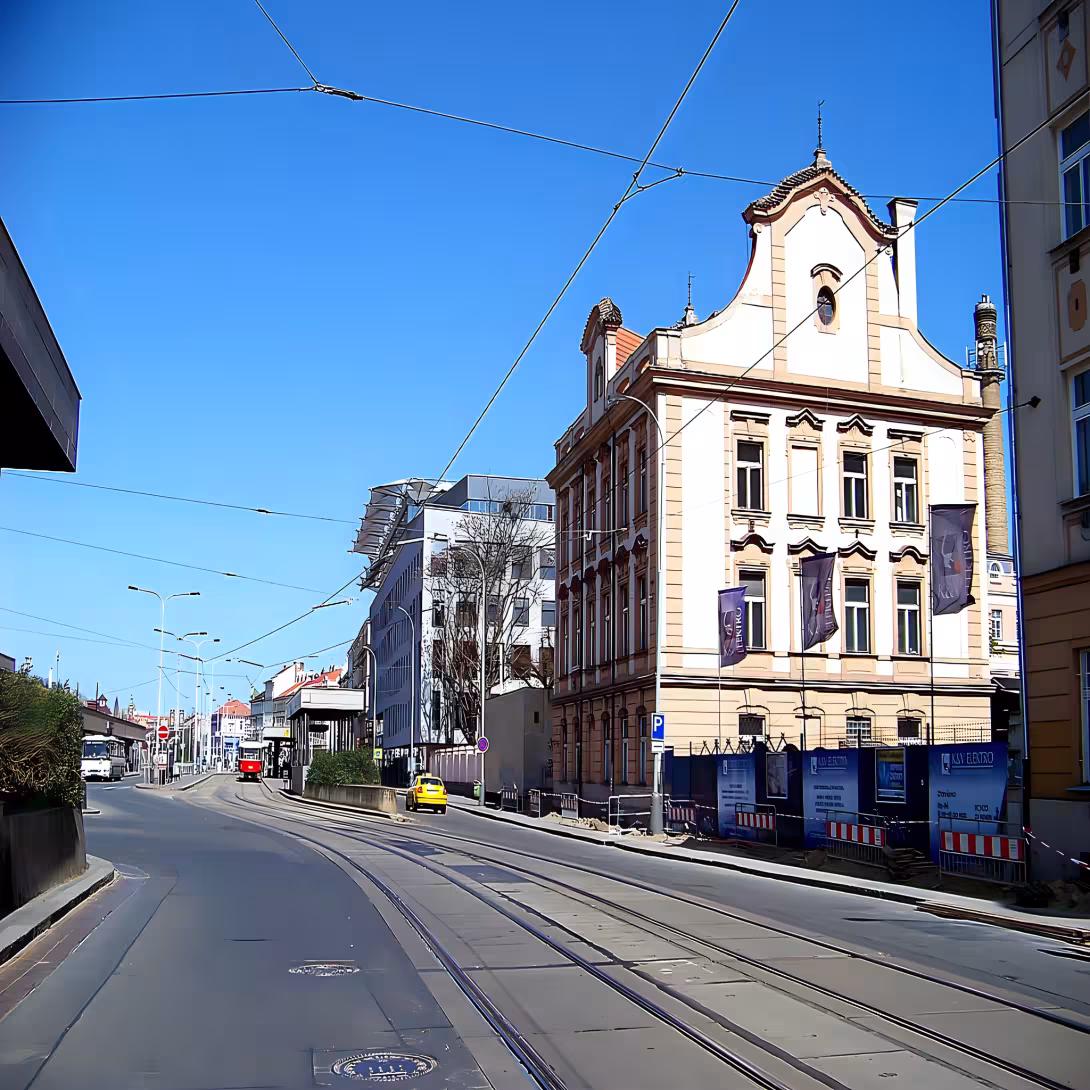 Nádražní 28