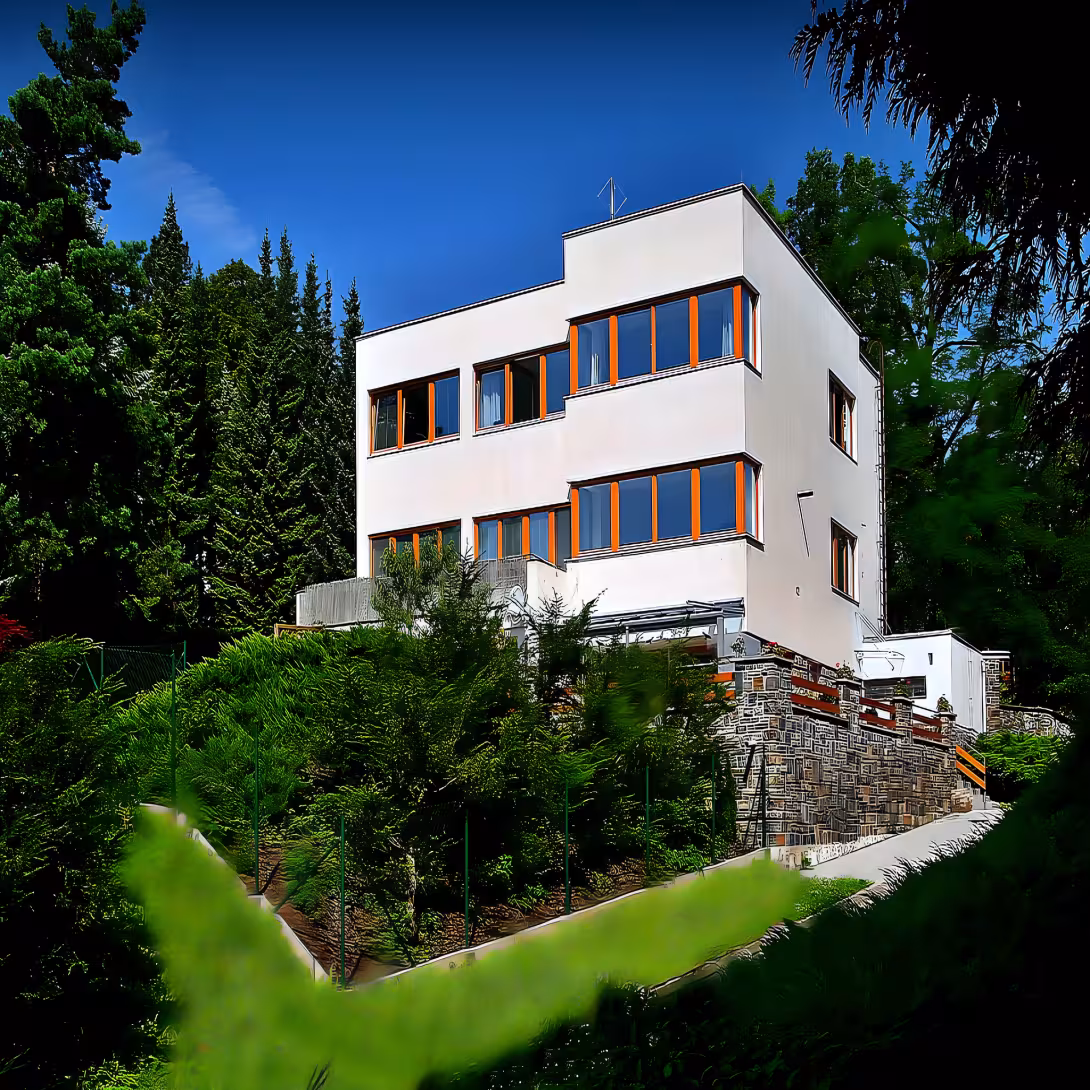 vila Oskara Lea Sterna
