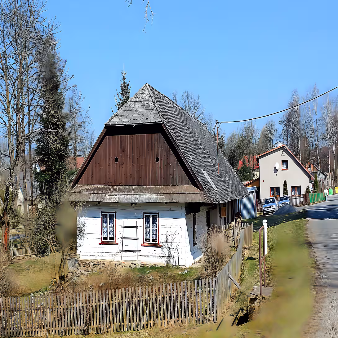 Škola v Možděnicích